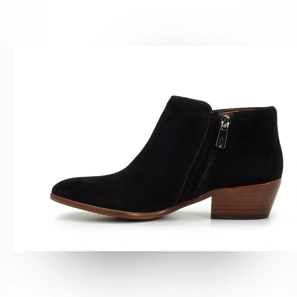 Sam Edelman 🖤👢 Black Petty Ankle suede Booties, size 5